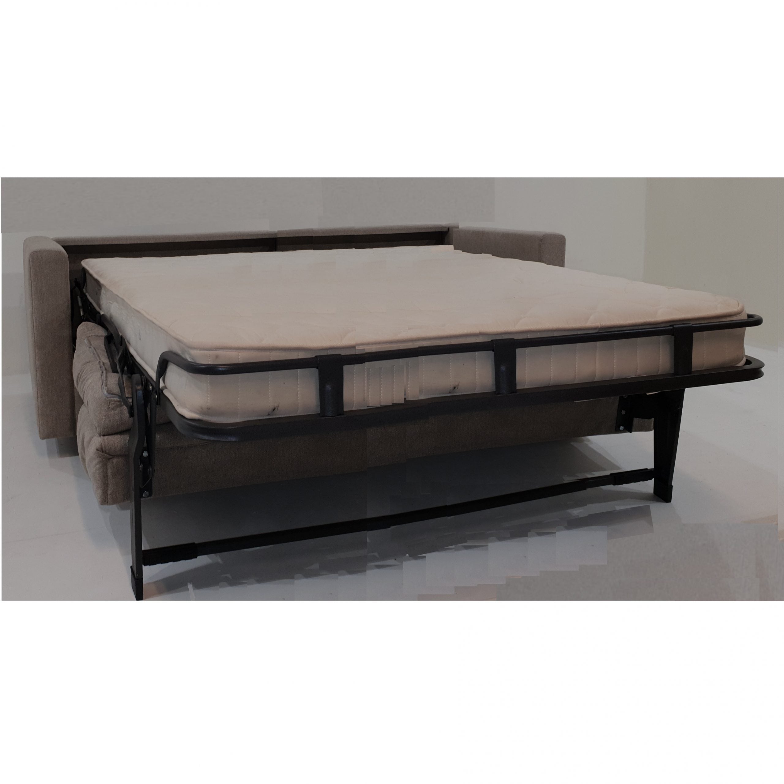 Simris sovesofa udfoldet
